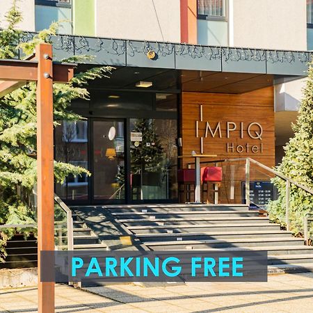 Impiq Hotel 트르나바 외부 사진
