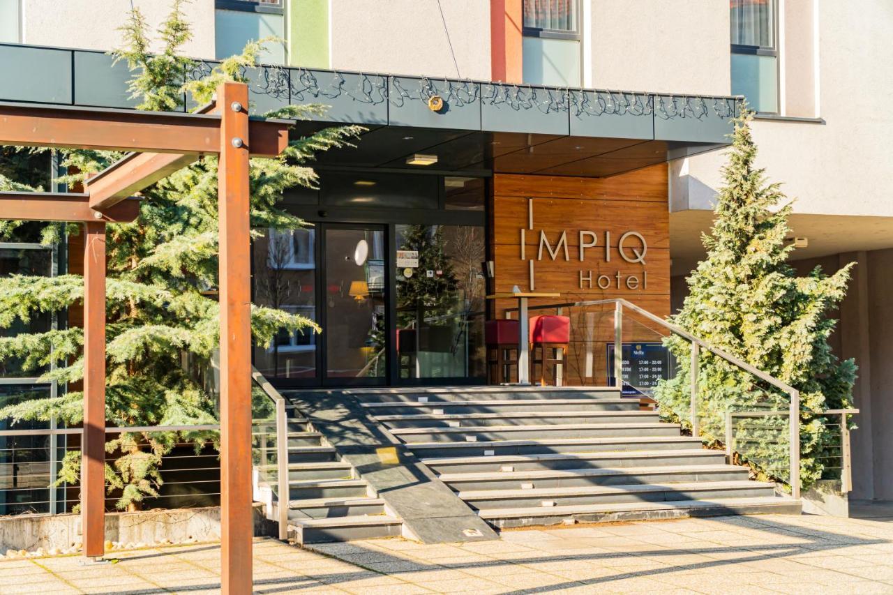 Impiq Hotel 트르나바 외부 사진